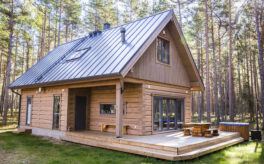 Käsitööpalkmaja Eestis