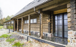 Käsitööpalkmaja Eestis