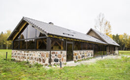 Käsitööpalkmaja Eestis