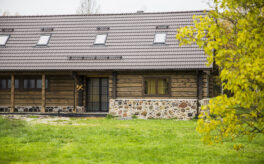 Käsitööpalkmaja Eestis