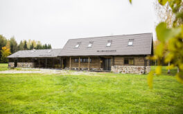 Käsitööpalkmaja Eestis