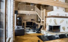 Käsitööpalkmaja Soomes