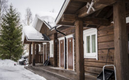 Käsitööpalkmaja Soomes