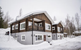 Käsitööpalkmaja Soomes