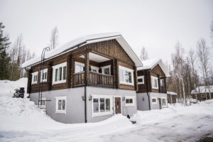 Käsitööpalkmaja Soomes