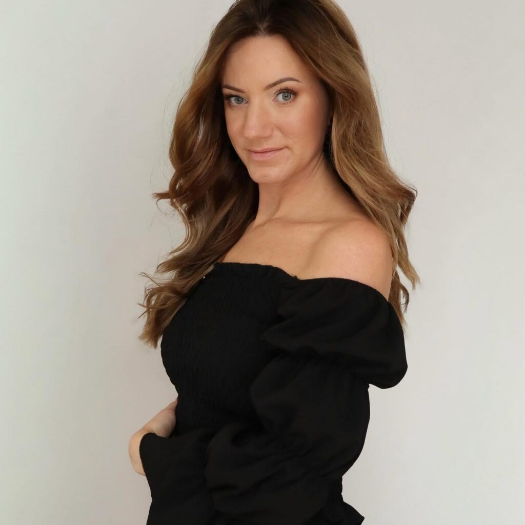 Eveli Tomson